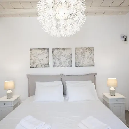 Euphoria Merchia Mykonos
